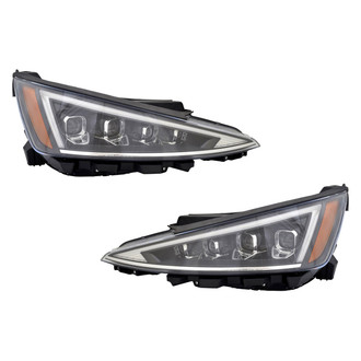 TYC® - Driver and Passenger Side Replacement Headlight Set (Standard Line)