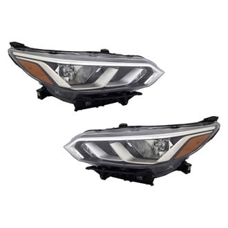 TYC® - Driver and Passenger Side Replacement Headlight Set (Standard Line)