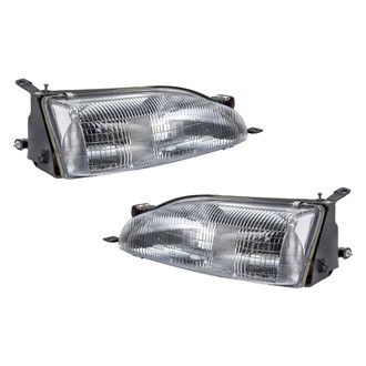 TYC® - Driver and Passenger Side Replacement Headlight Set (Standard Line)