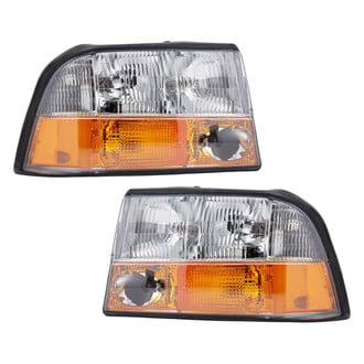 TYC® - Driver and Passenger Side Replacement Headlight Set (Standard Line)