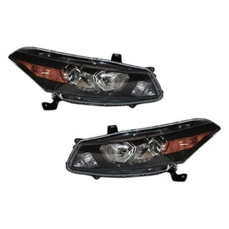 TYC® - Driver and Passenger Side Replacement Headlight Set (Standard Line)