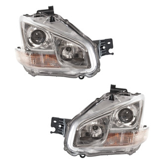 TYC® - Driver and Passenger Side Replacement Headlight Set (Standard Line)