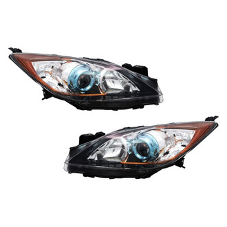 TYC® - Driver and Passenger Side Replacement Headlight Set (Standard Line)