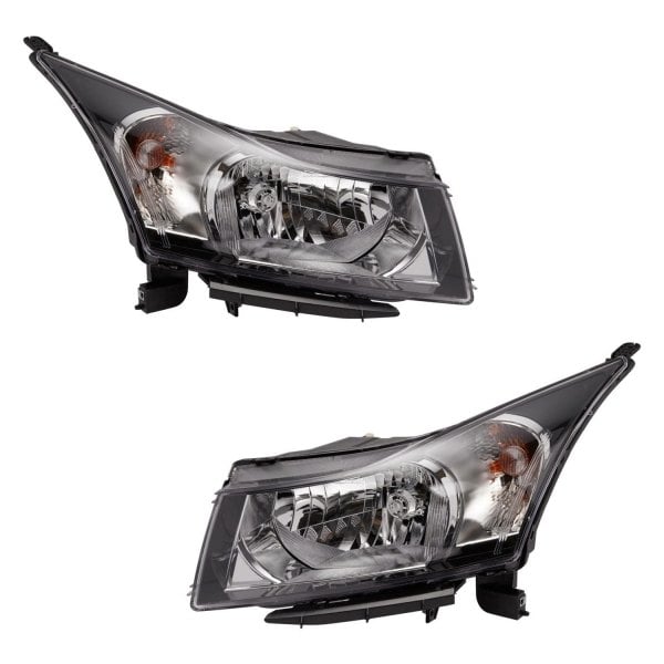 TYC® - Driver and Passenger Side Replacement Headlight Set, Chevy Cruze