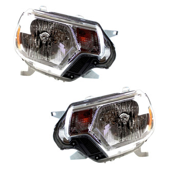 TYC® - Driver and Passenger Side Replacement Headlight Set (Standard Line)