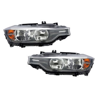 TYC® - Driver and Passenger Side Replacement Headlight Set (Standard Line)