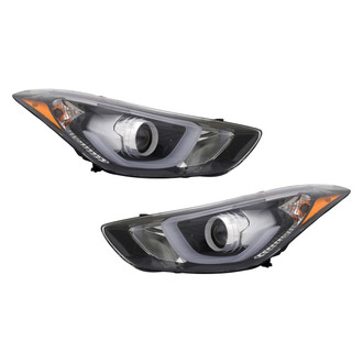 TYC® - Driver and Passenger Side Replacement Headlight Set (Standard Line)