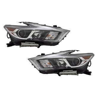 TYC® - Driver and Passenger Side Replacement Headlight Set (Standard Line)