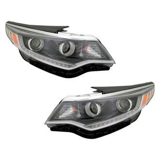 TYC® - Driver and Passenger Side Replacement Headlight Set (Standard Line)