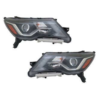 TYC® - Driver and Passenger Side Replacement Headlight Set (Standard Line)