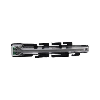 TYC® - Driver Side Replacement Turn Signal/Parking Light (CAPA Certified)