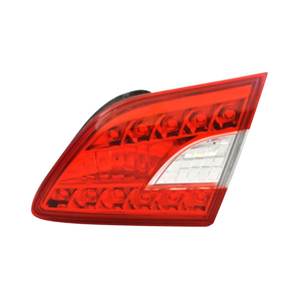 TYC® - Passenger Side Inner Replacement Tail Light, Nissan Sentra