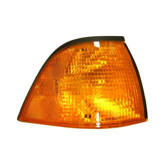 TYC® - Passenger Side Replacement Turn Signal/Corner Light (Value Line)