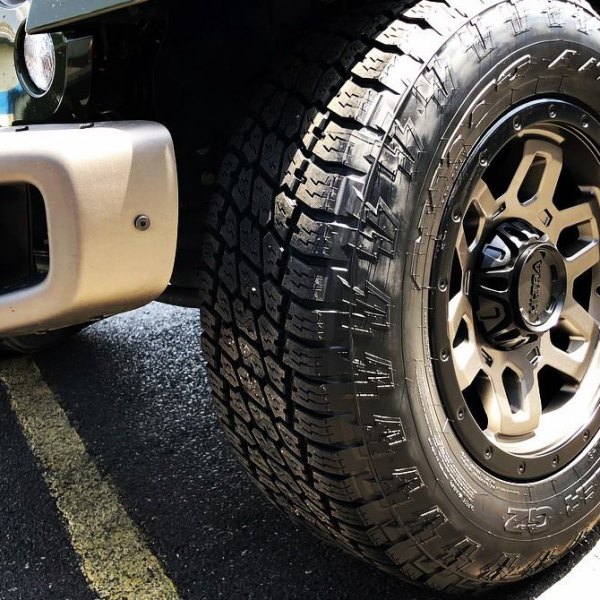 ULTRA® - Bronze Wheels on Jeep