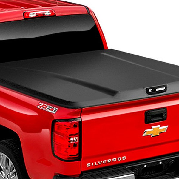 UnderCover® Nissan Frontier 5' (59.5") Bed 2022 Elite Hard Hinged Tonneau Cover