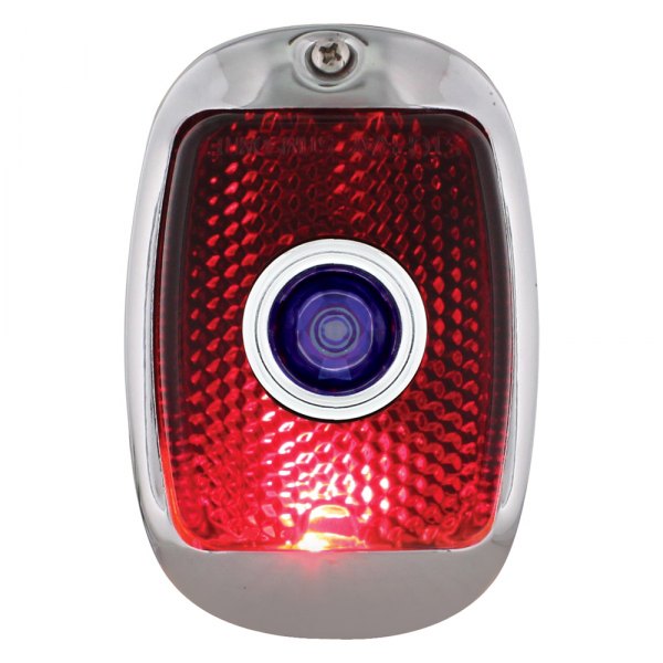 United Pacific® - Passenger Side Red Euro Tail Light