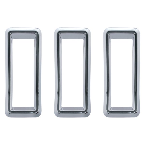 United Pacific® - Chrome Tail Light Bezels