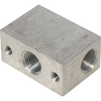 UAC® - A/C Refrigerant Hose Fitting