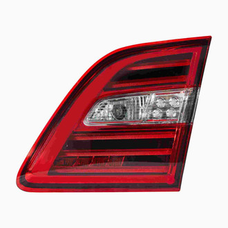 Valeo® - Passenger Side Inner Replacement Tail Light