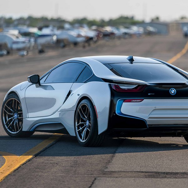 VARIANT® - Variant Krypton Super Black Chrome on BMW I8