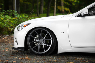 V99 AXIS Matte Graphite on Infiniti Q50