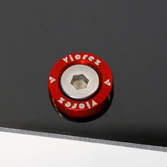 Vicrez® - Red Wicker Bill Premium Hardware Set