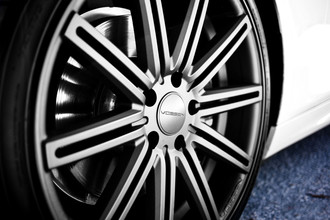 VVSCV4 Matte Graphite on BMW 5 Series