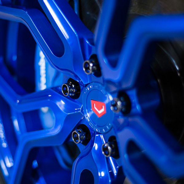 VOSSEN® - HC3 on Ford Focus