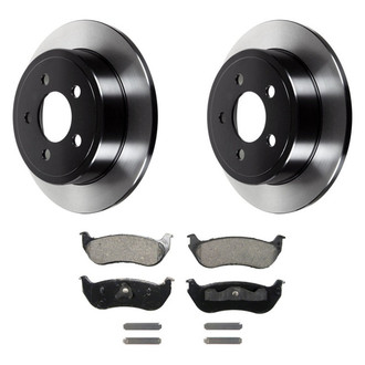 Wagner® - QuickStop® Rear Brake Kit with Ceramic Pads