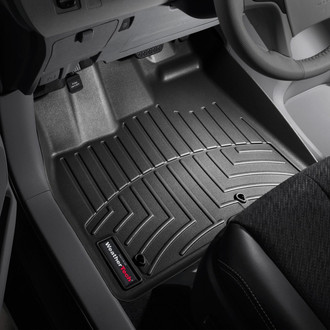 WeatherTech® - DigitalFit™ 1st Row Black Molded Floor Liners