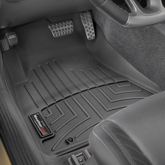 WeatherTech® - DigitalFit™ 1st Row Black Molded Floor Liners