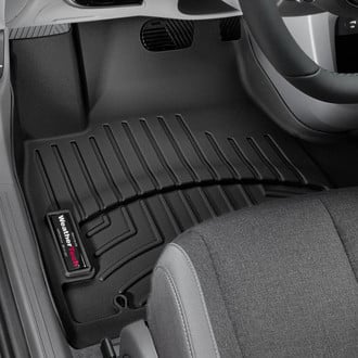 WeatherTech® - DigitalFit™ 1st Row (Over the Hump) Black Molded Floor Liner
