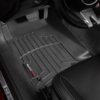 WeatherTech® - DigitalFit™ 1st Row Black Molded Floor Liners
