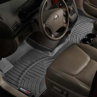 WeatherTech® - DigitalFit™ 1st Row (Over the Hump) Black Molded Floor Liner