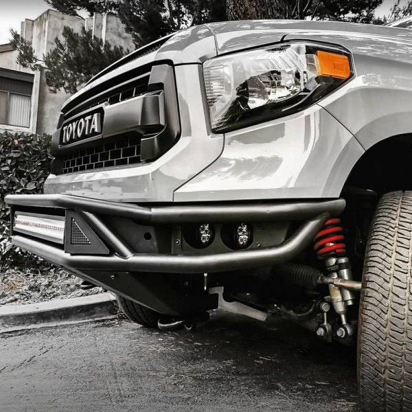 Westin® - Outlaw Full Width Front Pre-Runner Bumper