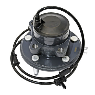WJB® - Front Driver or Passenger Side Wheel Bearing and Hub Assembly Set
