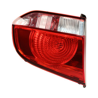 Valeo® - Driver Side Inner Replacement Tail Light
