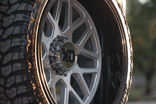 XD SERIES® XD849 GRENADE 2 Wheels - Brushed Milled with