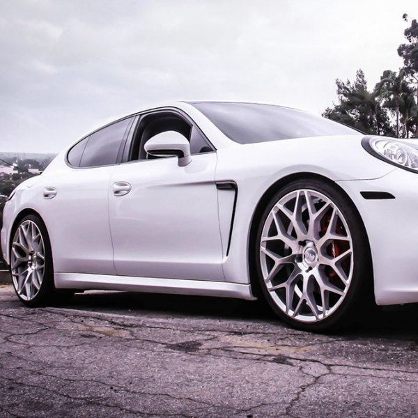 XIX EXOTIC® - X47 Silver Machined Face on Porsche Panamera