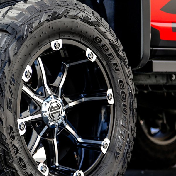 Xtreme® - NX 3 Gloss Black Machined Face on Toyota Fj Cruiser